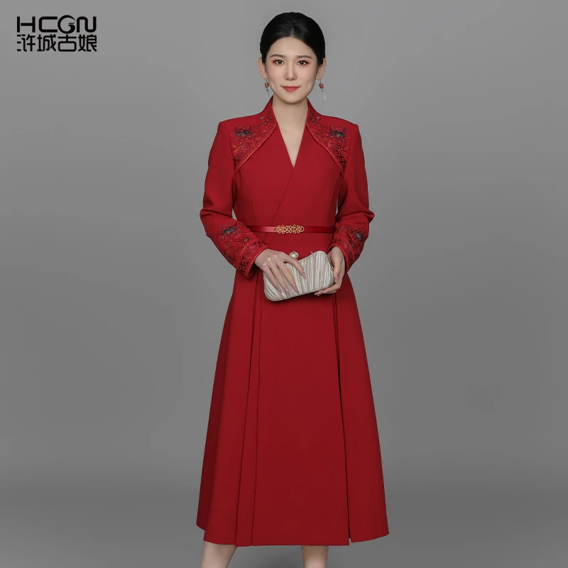 浒城古娘国风苗族刺绣系带收腰长袖V领苗音战袍连衣裙ACL11530