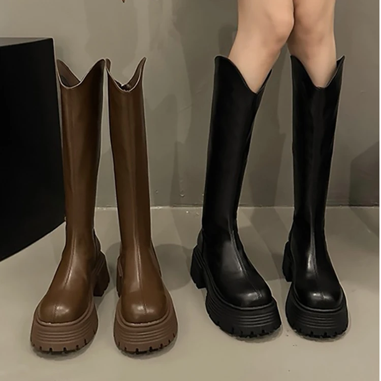 长筒靴女秋冬季小个子圆头复古高筒骑士靴厚底V口中跟粗跟瘦瘦靴