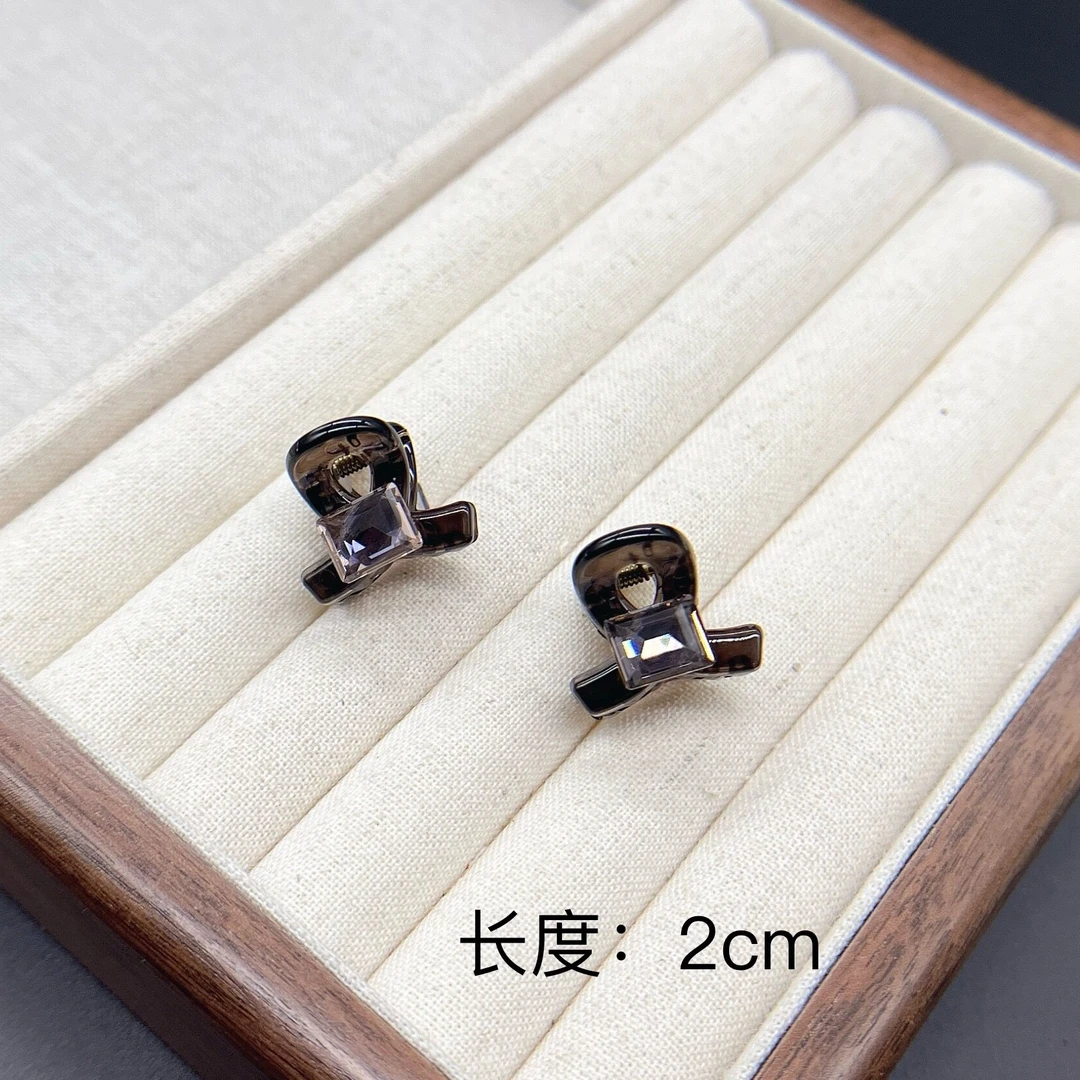 BAOSHATI/宝莎缇F-210简约百搭方糖粉钻迷你小抓夹小顶夹一对