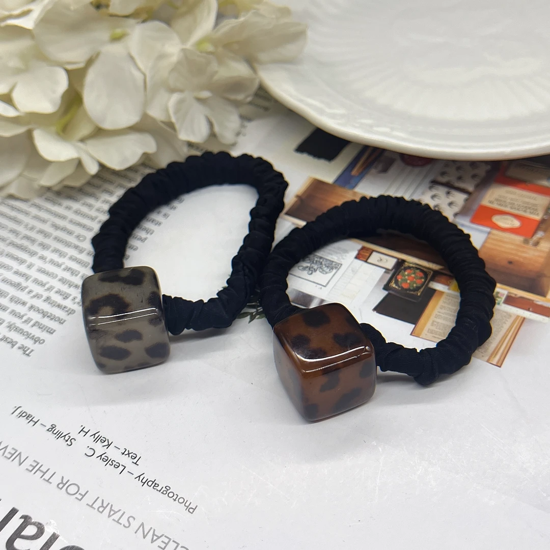 BAOSHATI/宝莎缇F-262韩版醋酸方块面膜料发圈两根