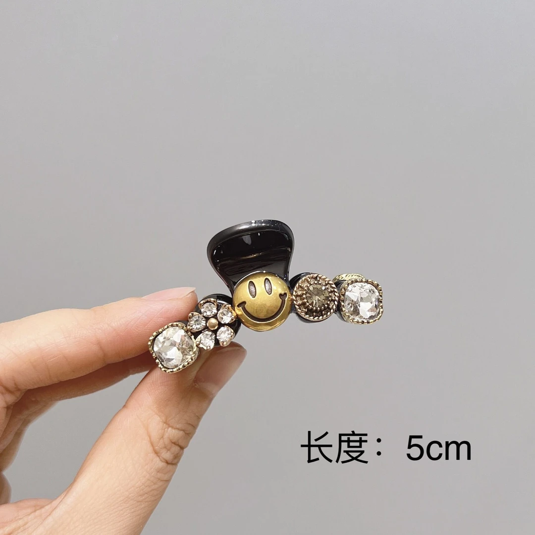 F-686秋冬复古笑脸刘海小抓夹短头发抓夹