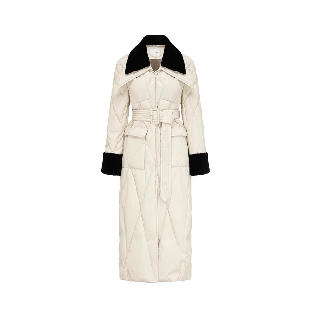 薇儿娜原创尖领菱形格子保暖鹅绒大衣外套