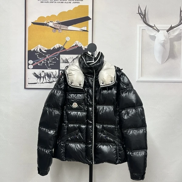 妃鱼/盟可睐/聚酰胺/羽绒服/95新/市场价15000/M0925