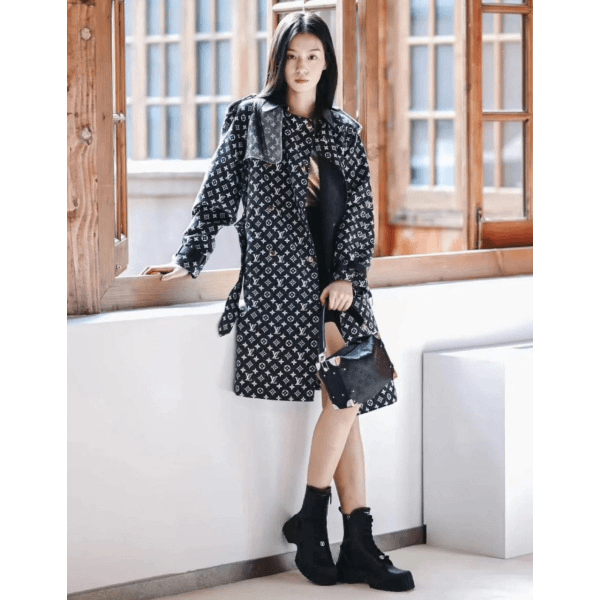 妃鱼/路易威登/100 %棉/大衣/95新/市场价43100/灵0725