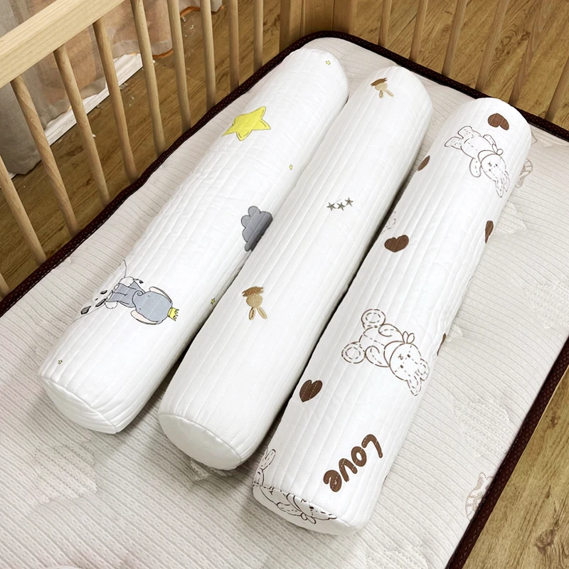 婴儿纯棉绗缝抱枕侧睡枕韩式双层纱刺绣圆柱靠枕宝宝防撞软包围挡