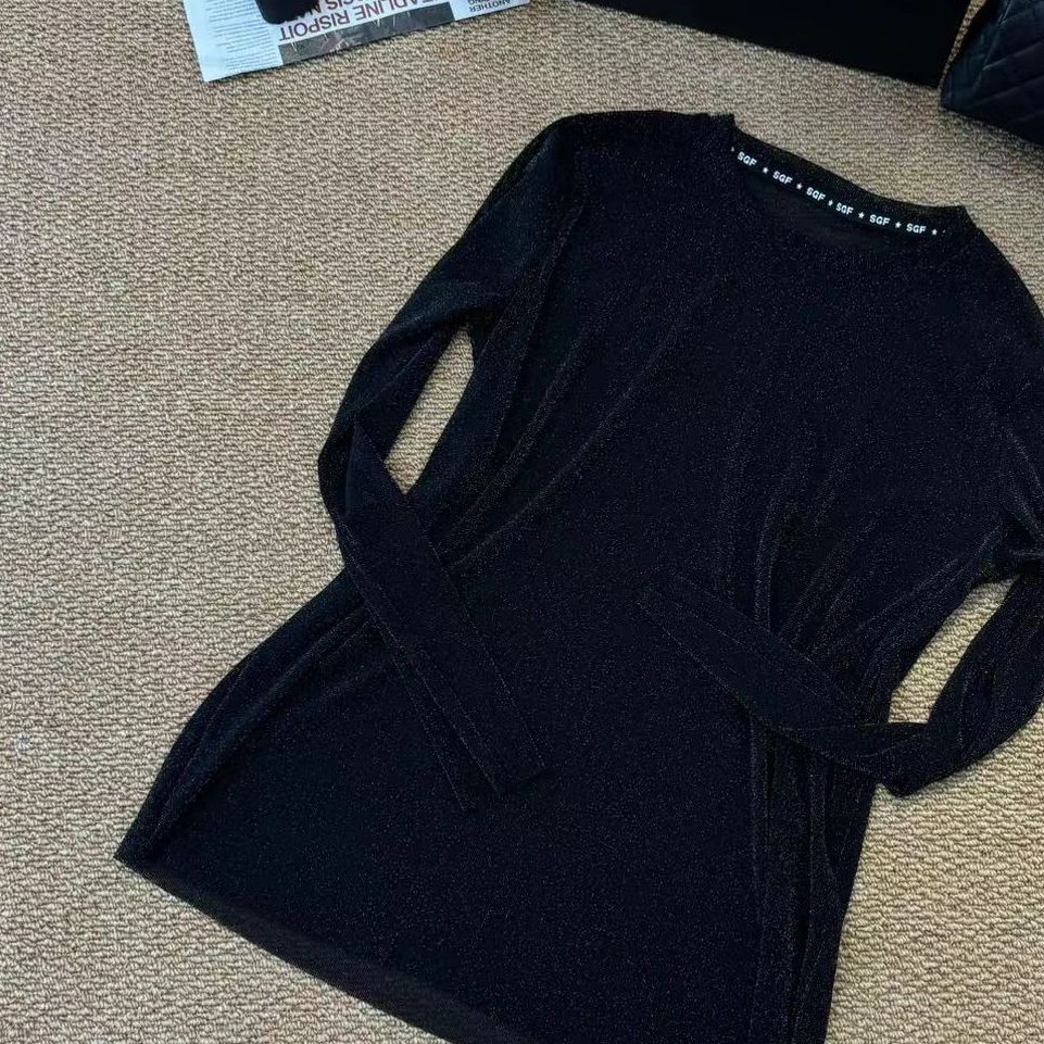 【乔家】Y109时尚百搭亮丝打底上衣