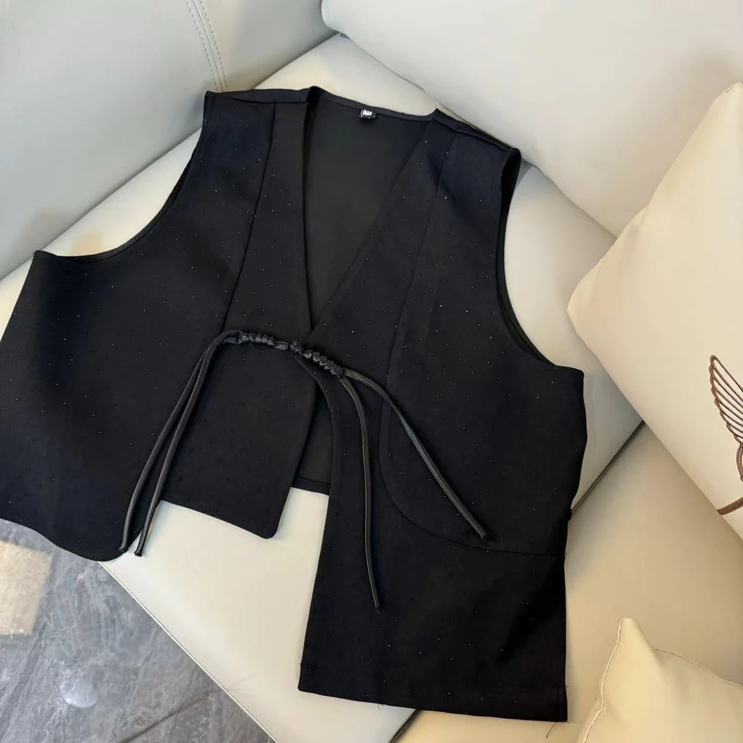 【乔家】Y6118时尚百搭不等式钻马夹