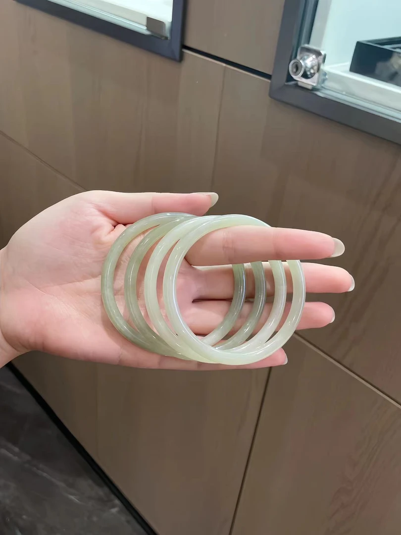 【玉在东方】冰细镯和田玉晴水镯建议拍大2个圈(多样性发货发其一）