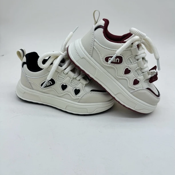 儿童秋冬新款皮面防水单鞋时尚百搭低帮潮流超轻防滑软底板鞋9206