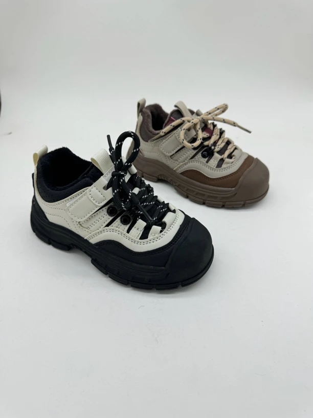 儿童加绒二棉防滑时尚户外百搭潮流软底耐磨舒适运动鞋潮鞋869