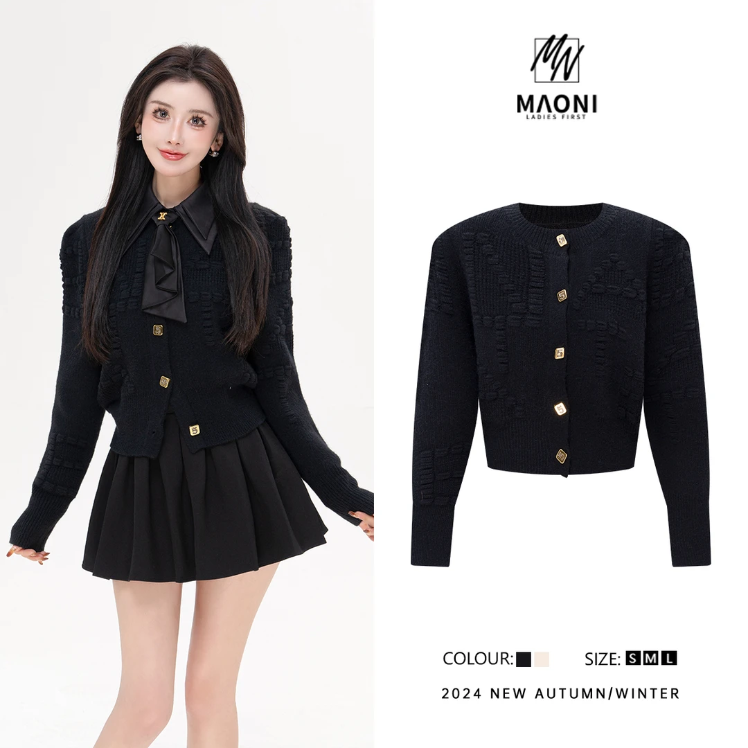 毛妮Peshe【金属扣毛衣】气质单排扣长袖保暖修身百搭2025秋冬D9764