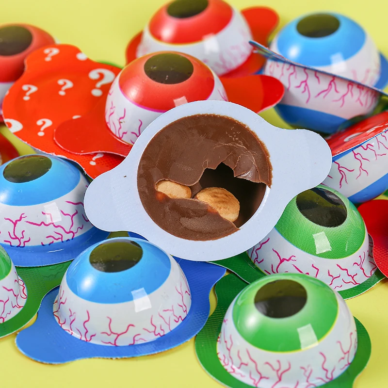 网红童年车仔搞怪大眼怪巧克力球回忆零食脆甜糖果杯酥脆爆浆