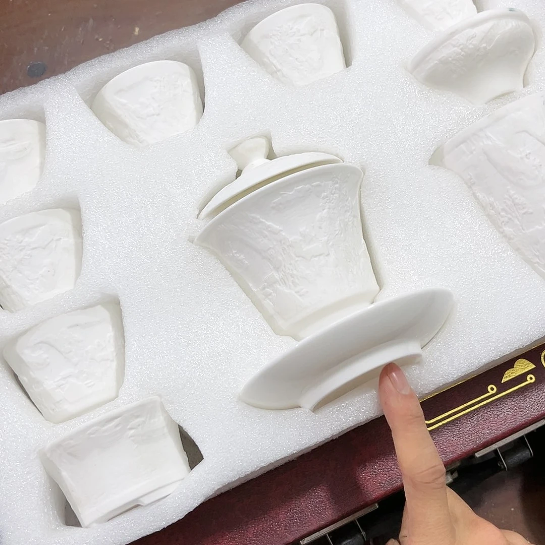 陶瓷艺术品等多种艺术品和
