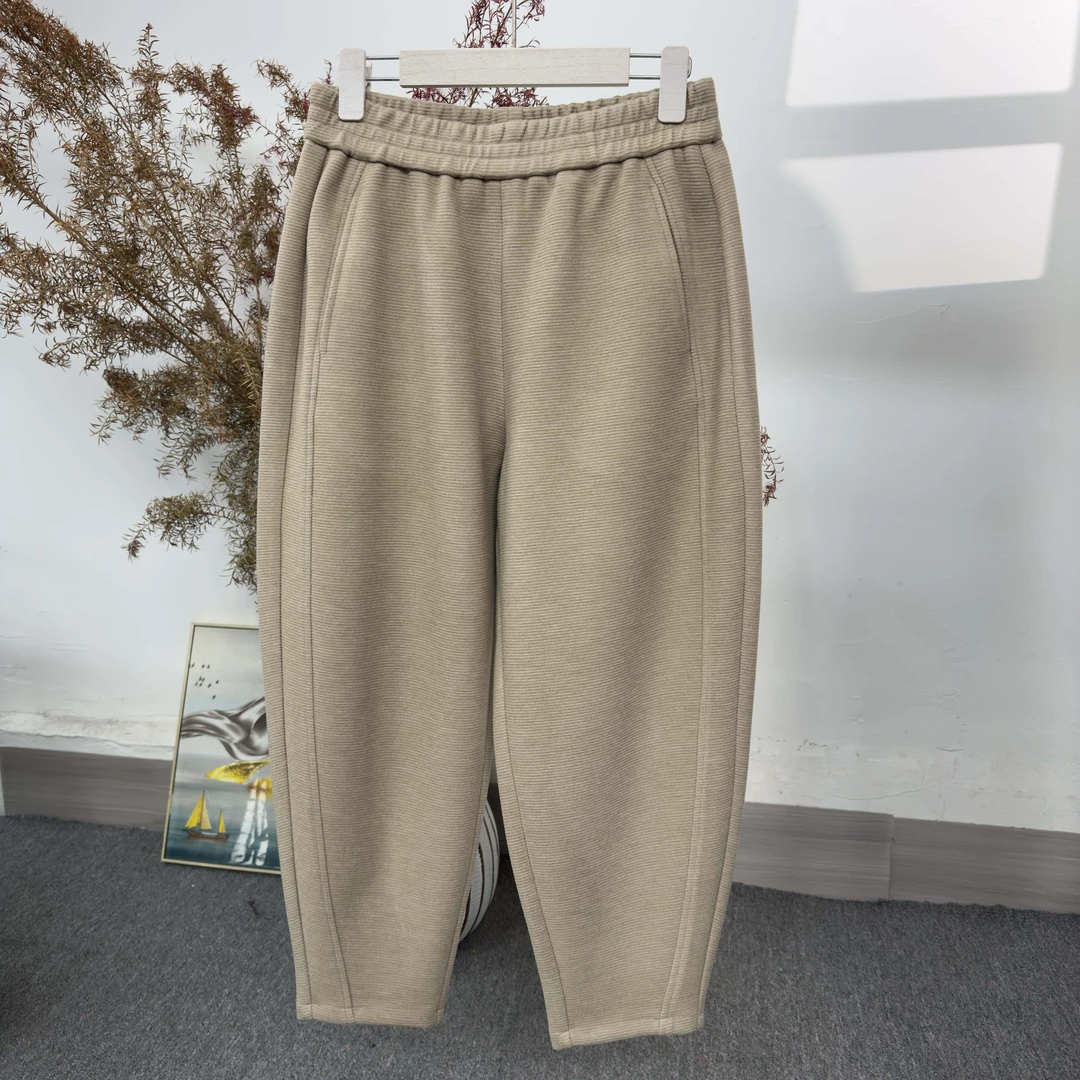 1103秋冬加绒加厚新款妈妈毛呢哈伦裤女2024洋气保暖阔腿休闲裤子