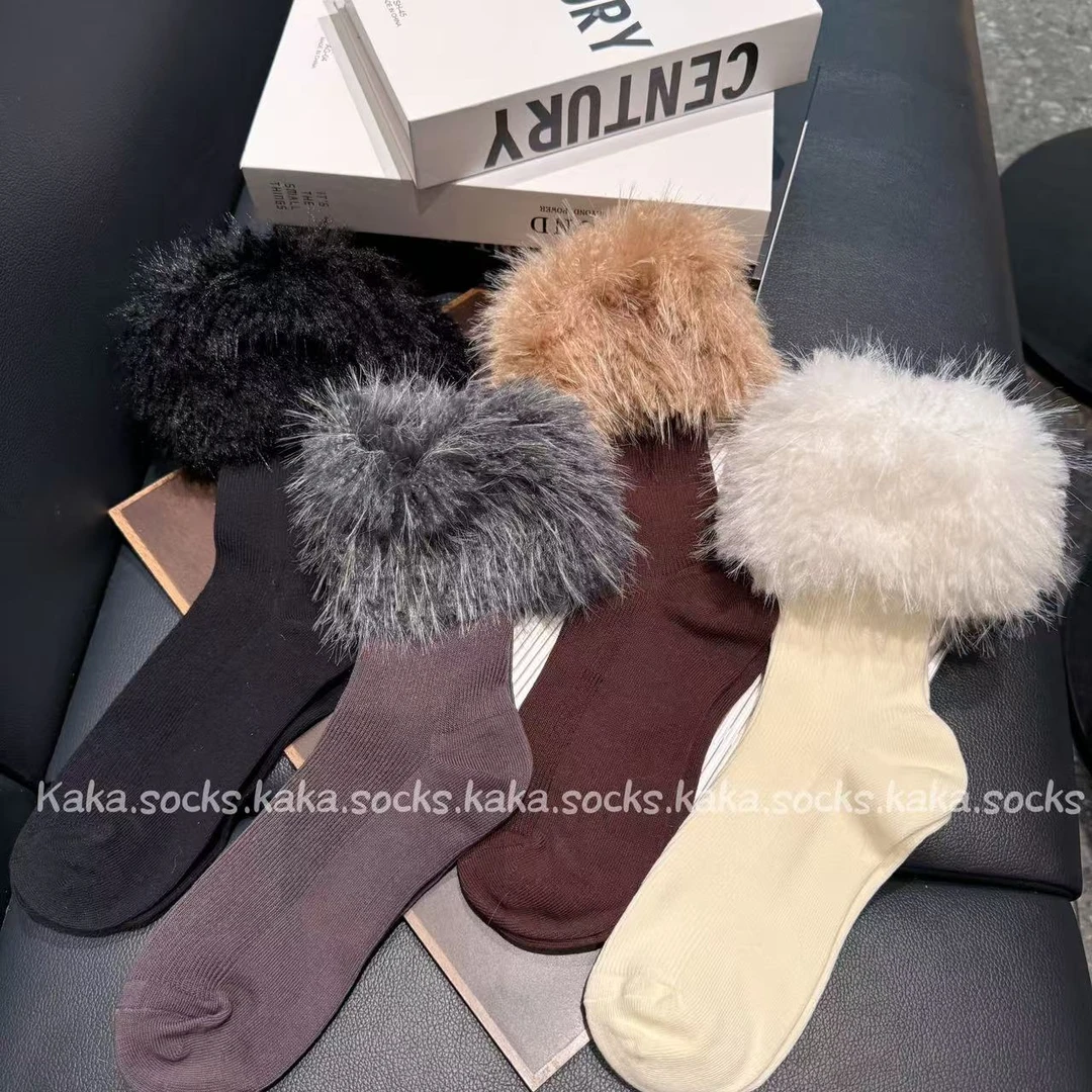 欧货秋冬时尚蓬松毛口高级感搭配洋气百搭中筒袜