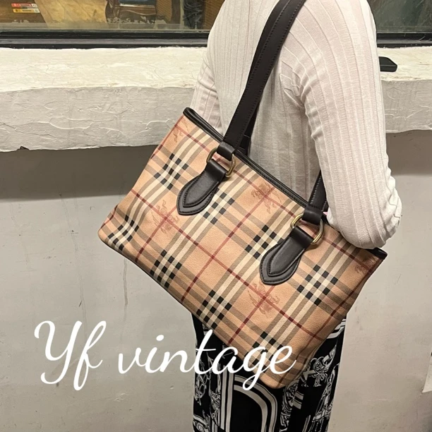 95新 BURBERRY/博柏利 yf/巴宝莉战马格纹手提斜挎
