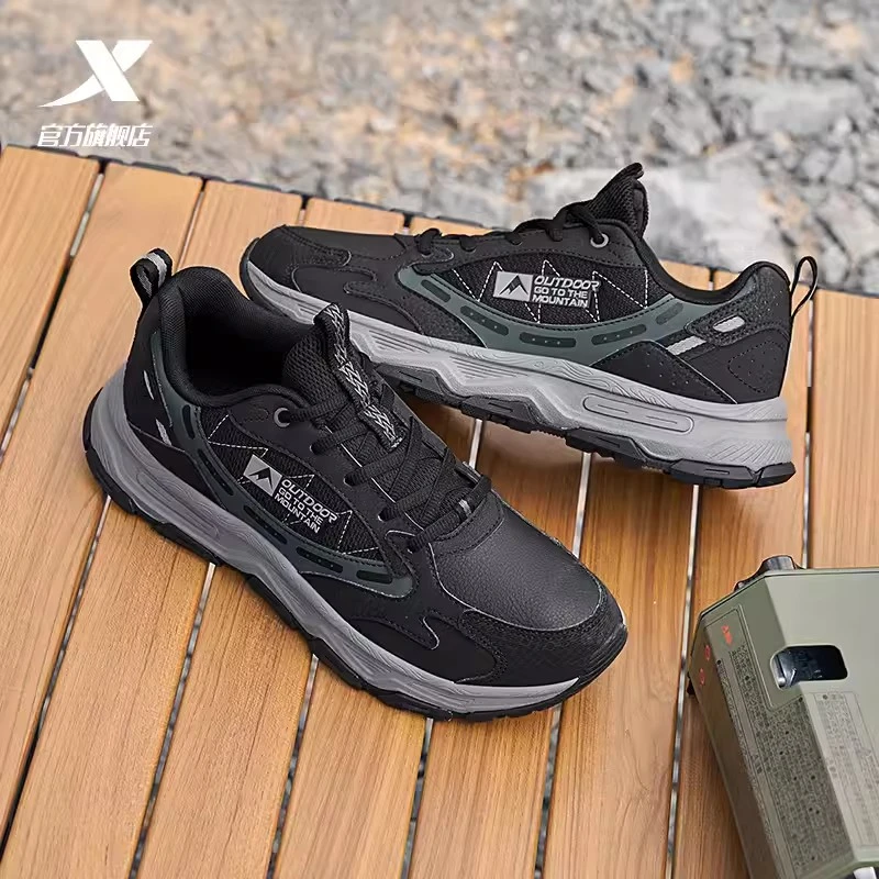 特步男鞋2025新款户外登山运动鞋官方正品皮面耐磨防滑休闲徒步鞋