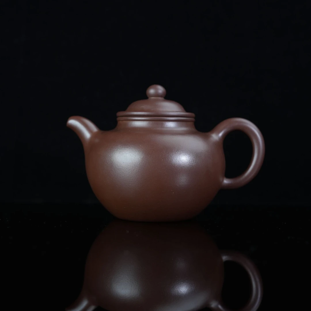 徐金根早期鼎盛时期作品《大亨掇球》泡养过，底槽清 460cc 同类精品