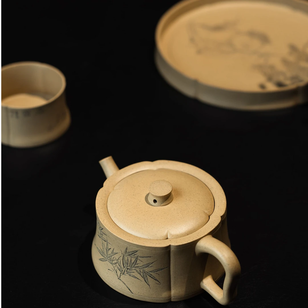 马景辉高徒—张春兴2022年大拍作品《素玉》套组壶 张重庆装饰 段泥