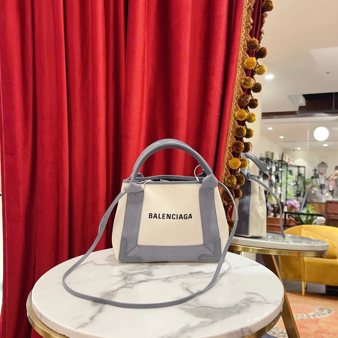 GGS巴黎世家navy cabas沙滩包米66906385