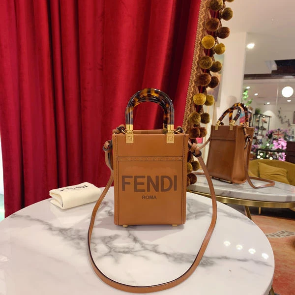 95新 FENDI/芬迪 芬迪/GGS芬迪mini tote阳光琴谱包棕色金扣牛皮/