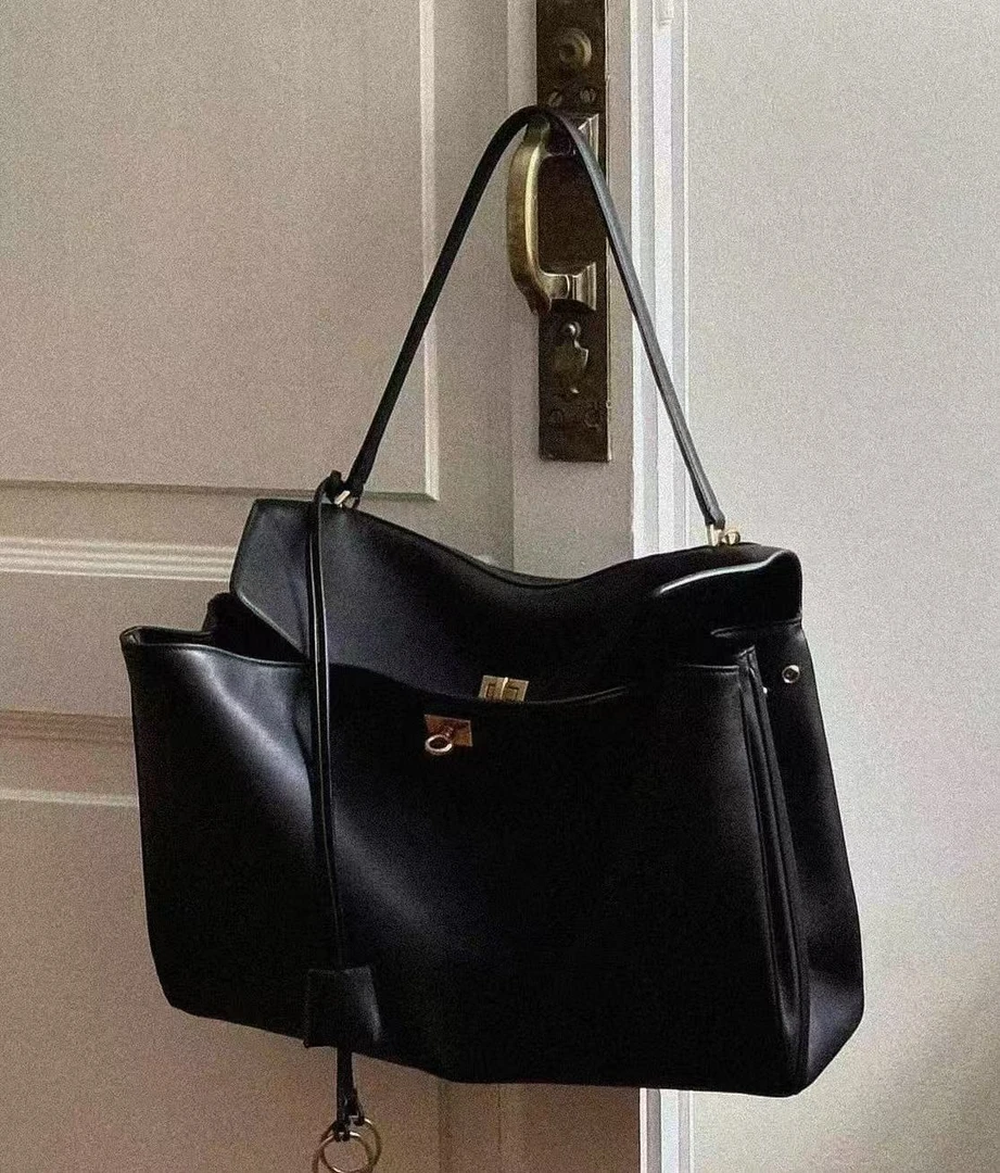 95新 Balenciaga/巴黎世家 巴黎世家rodeo黑金中号牛皮82880012