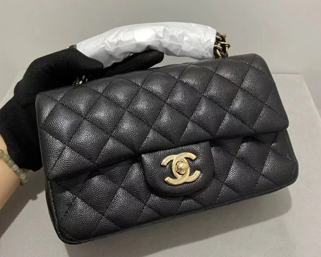 99新 Chanel/香奈儿 cf大mini黑金荔枝牛皮单肩包/23084048