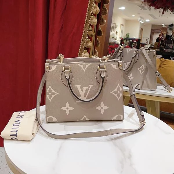 95新 LouisVuitton/路易威登 onthego小号灰色单肩包17501369