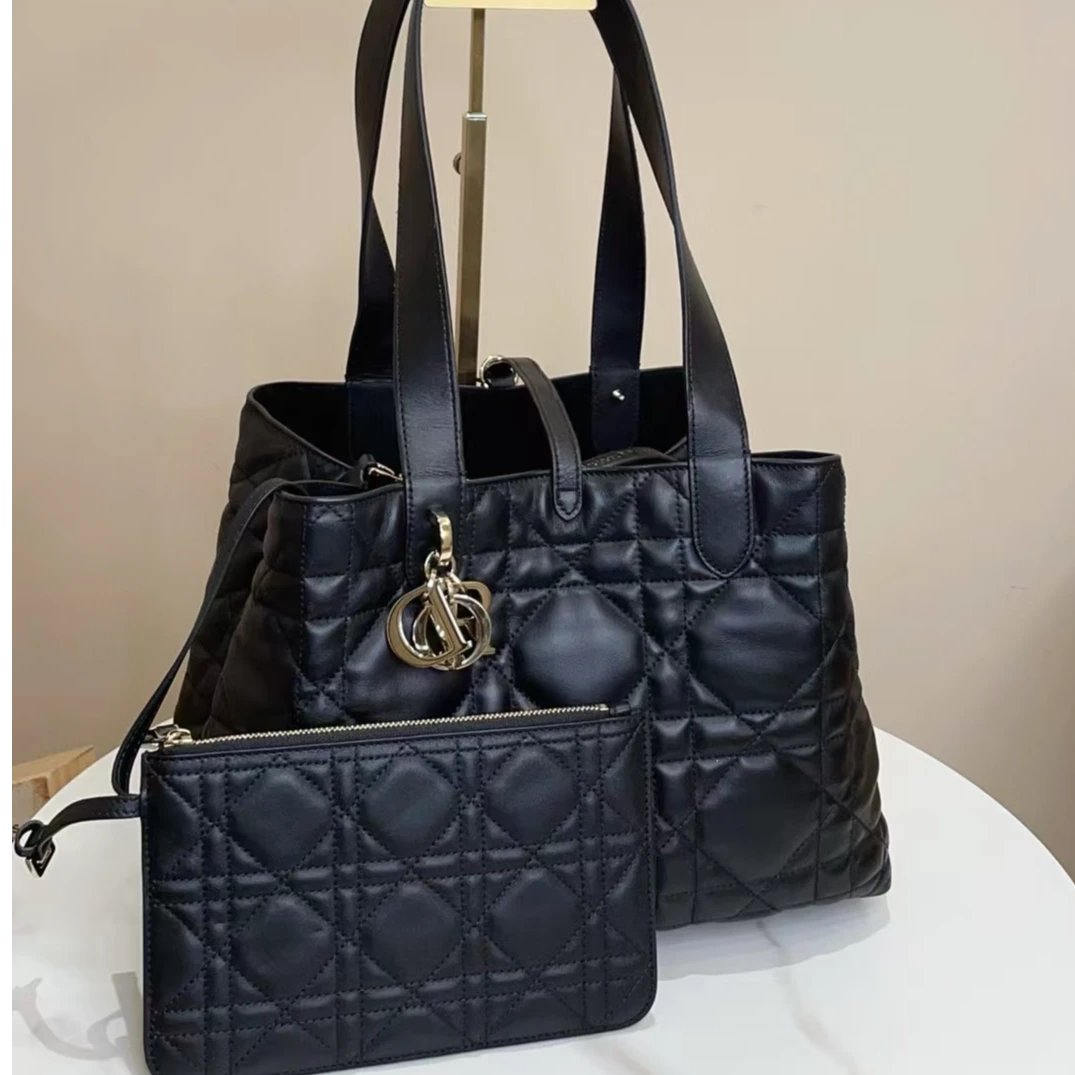 95新 DIOR/迪奥 GGS迪奥toujours购物袋中号黑金羊皮芯片19760099