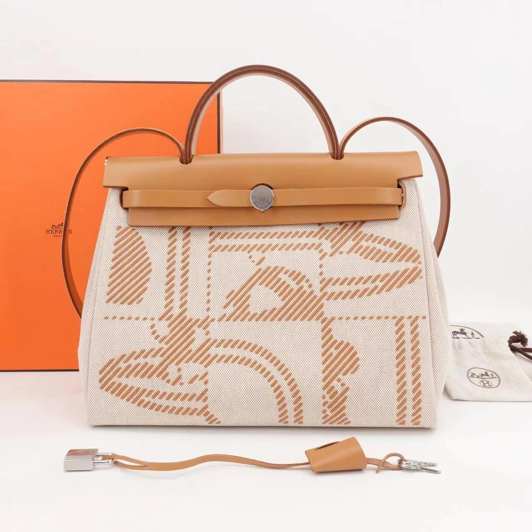 99新 Hermes/爱马仕 Herbag31狂躁的新娘棕色刺绣银扣/12648960