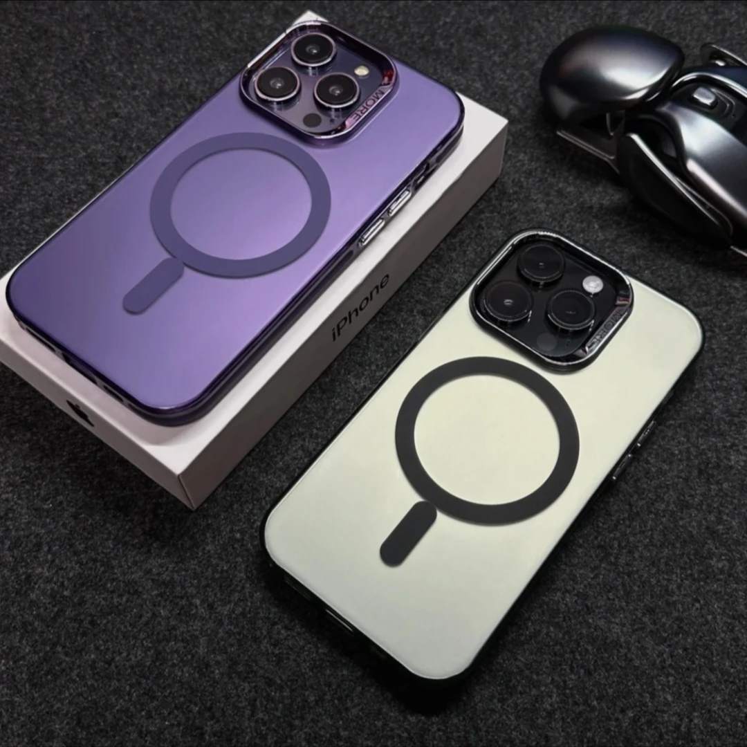 大孔磁吸磨砂15/14/13/12镜头高级磨砂壳iphone14promax手机壳