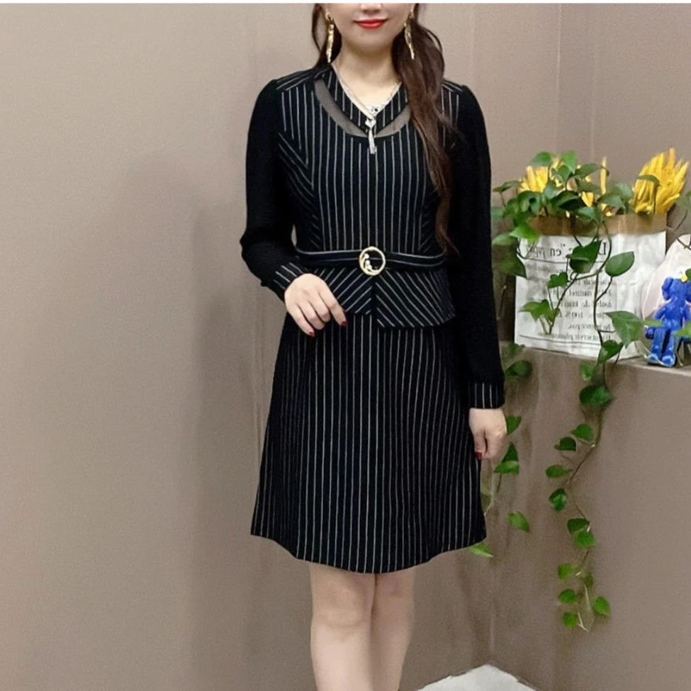 女装早秋新款长袖条纹连衣裙气质减龄百搭裙