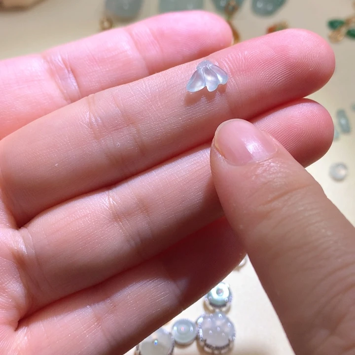 翡翠颈饰未镶嵌翡翠香蕉