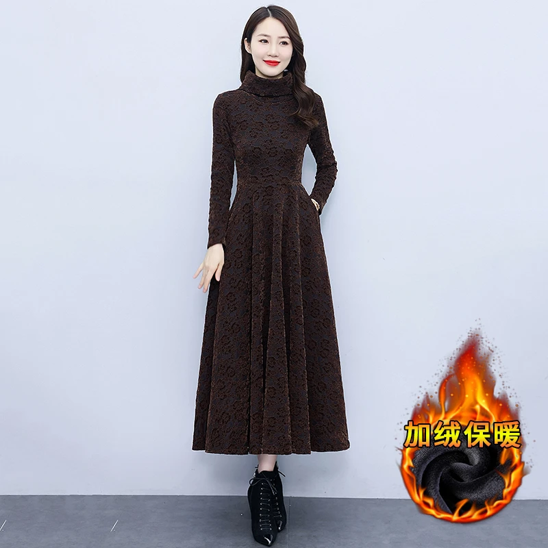 加绒一体绒蕾丝加厚连衣裙2024新款秋冬季长款收腰显瘦打底长裙子