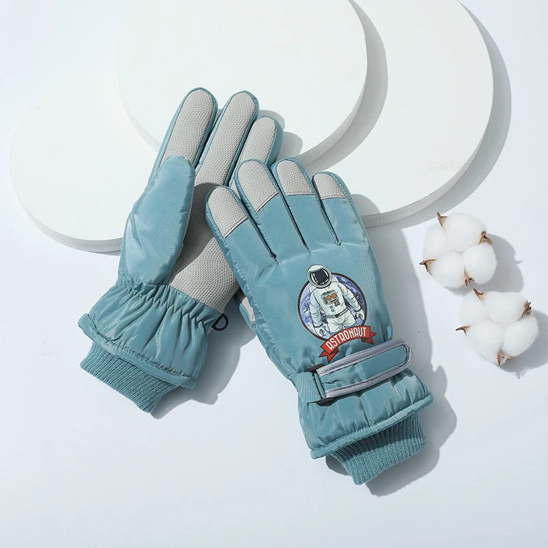 滑雪手套儿童8到12岁加厚冬季中大童儿童手套防水冬天保暖防寒冻