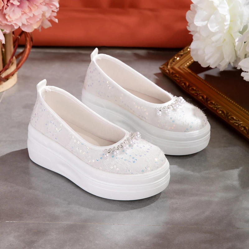 花绣2024秋季新款厚底懒人乐福鞋圆头时尚松糕鞋百搭一脚蹬绣花鞋