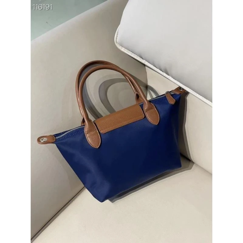 23609 百搭单肩斜挎包31*11*20cm