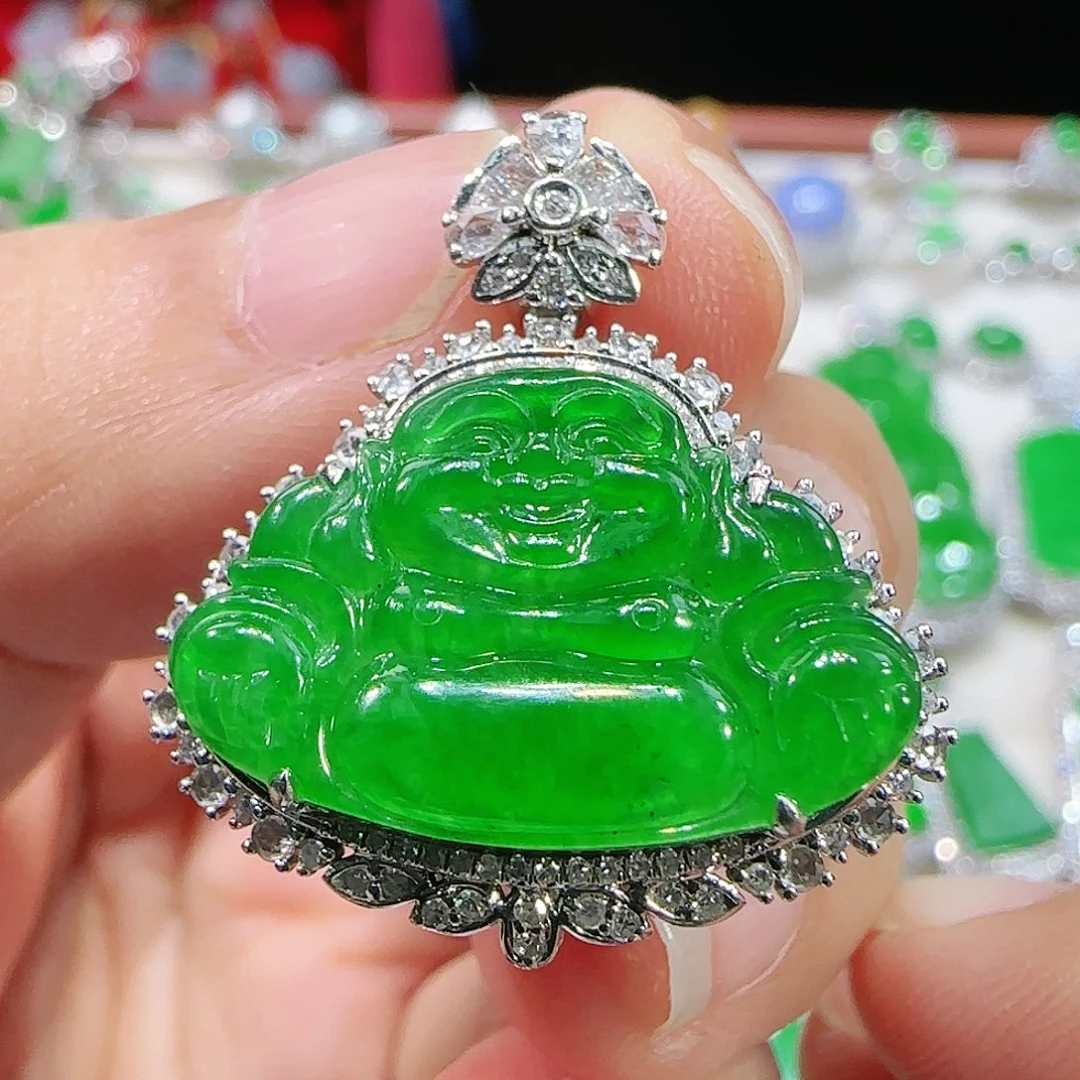 翡翠吊坠(不含链)18K金镶嵌