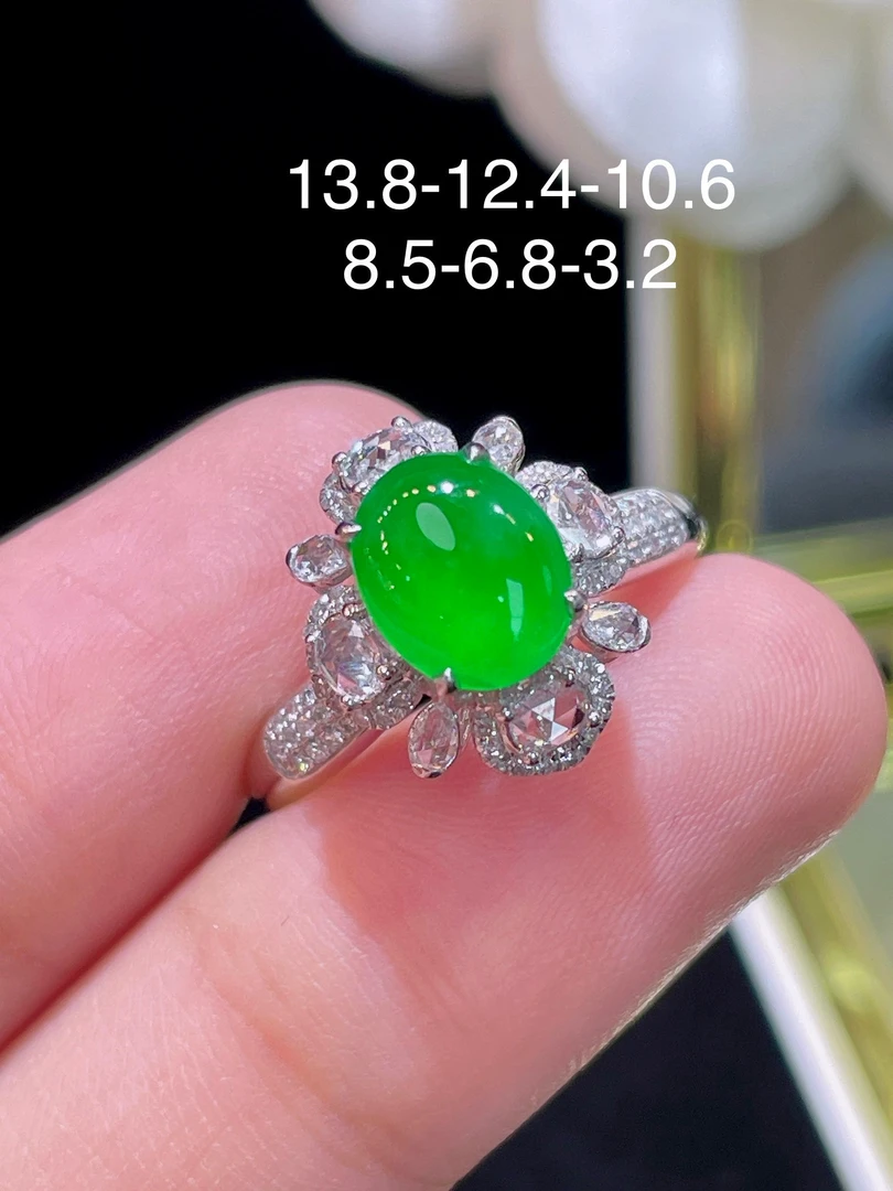 翠翠笙天然缅甸A货翡翠18k金南非真钻高冰正阳绿蛋面戒指
