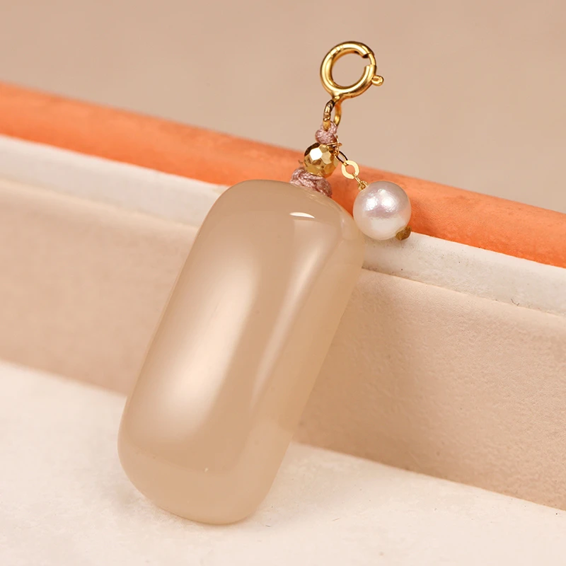 【叶叶珠宝】546 G 和田玉红藕粉平安无事牌+18k金 吊坠25*11*7.5