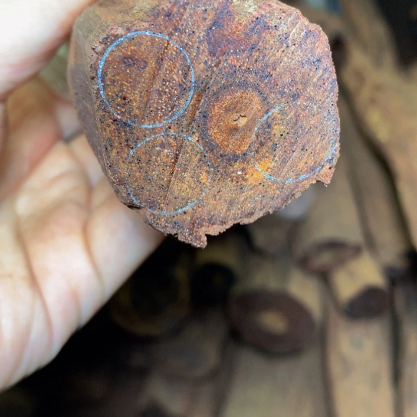 【闪购商品】降真香其他承****）定制