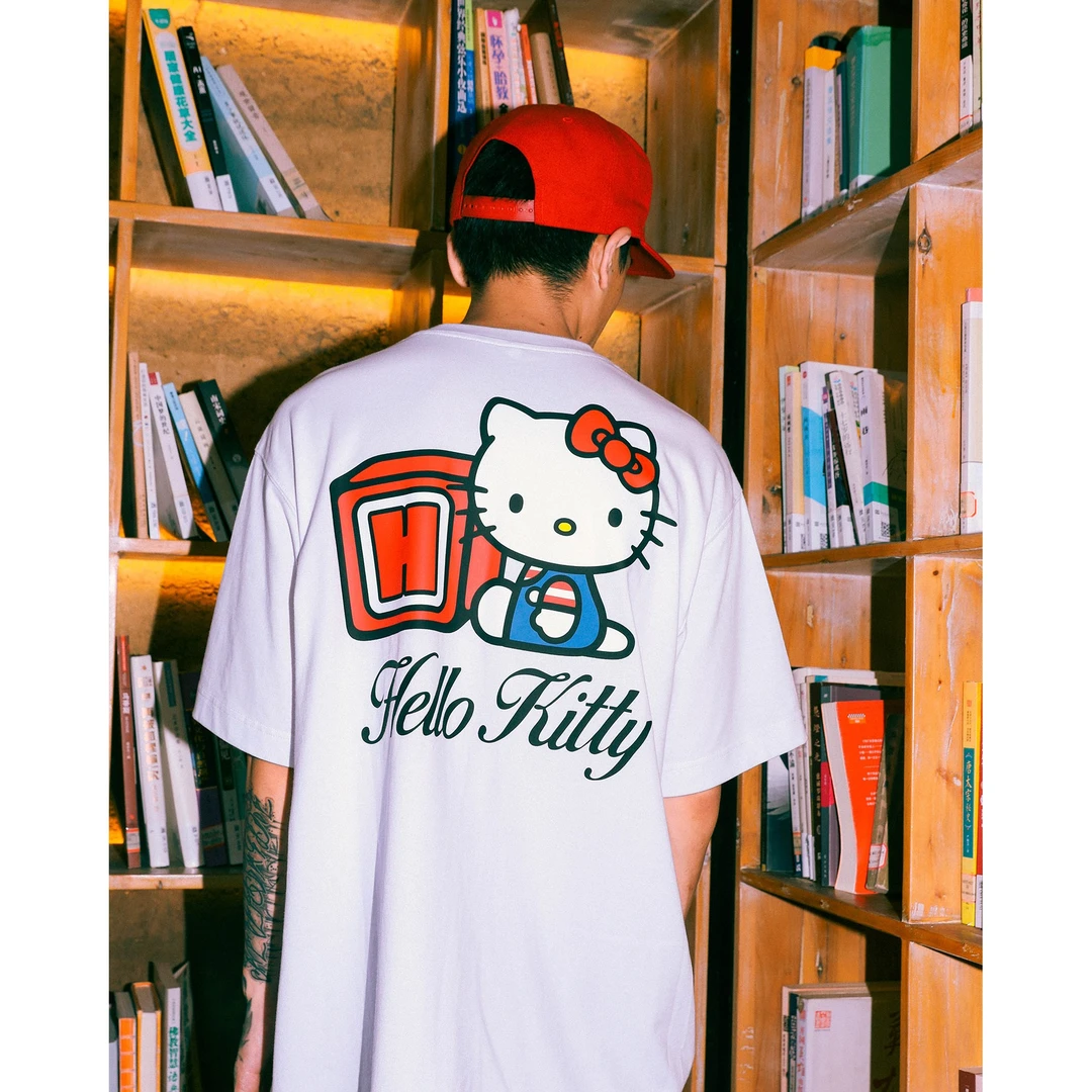 【HELLOKITTY官方联名】WHOOSIS高街趣味积木短袖t恤国潮