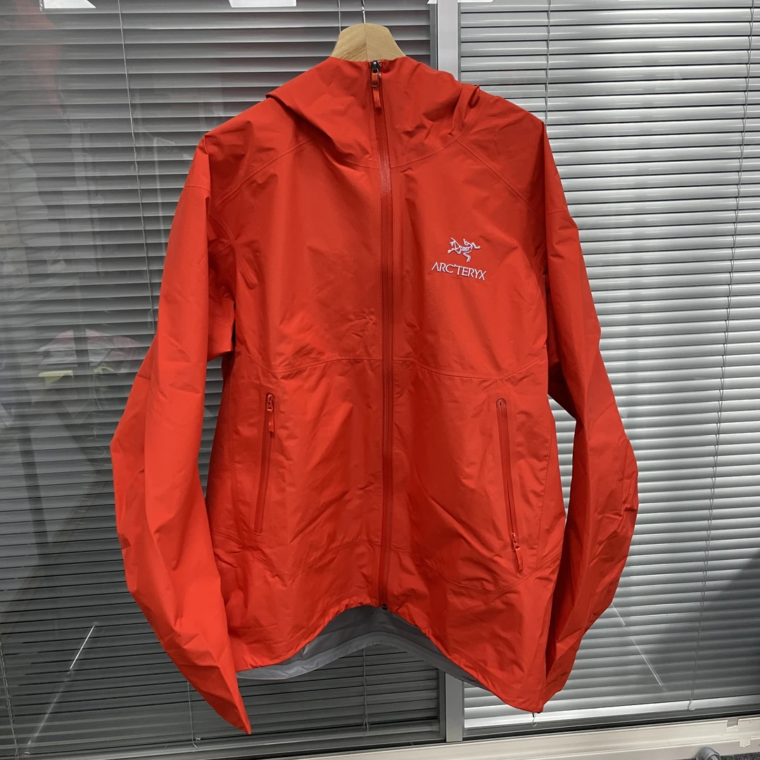 全新 XL Arcteryx始祖鸟 Zeta SL 户外运动连帽硬壳夹克外套男款