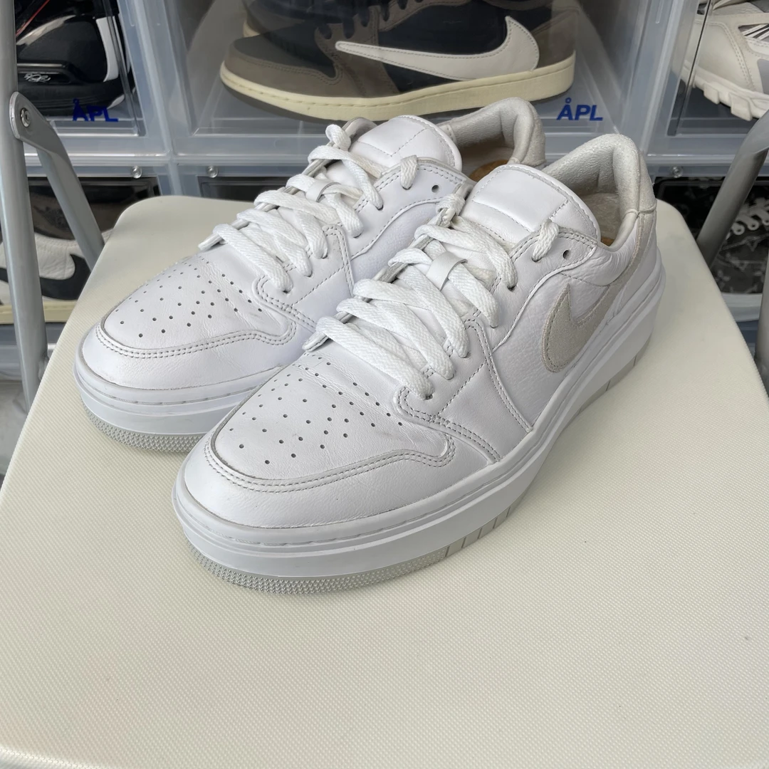 99新 42.5码 无盒 AJ1 白色 复古篮球鞋 公价539