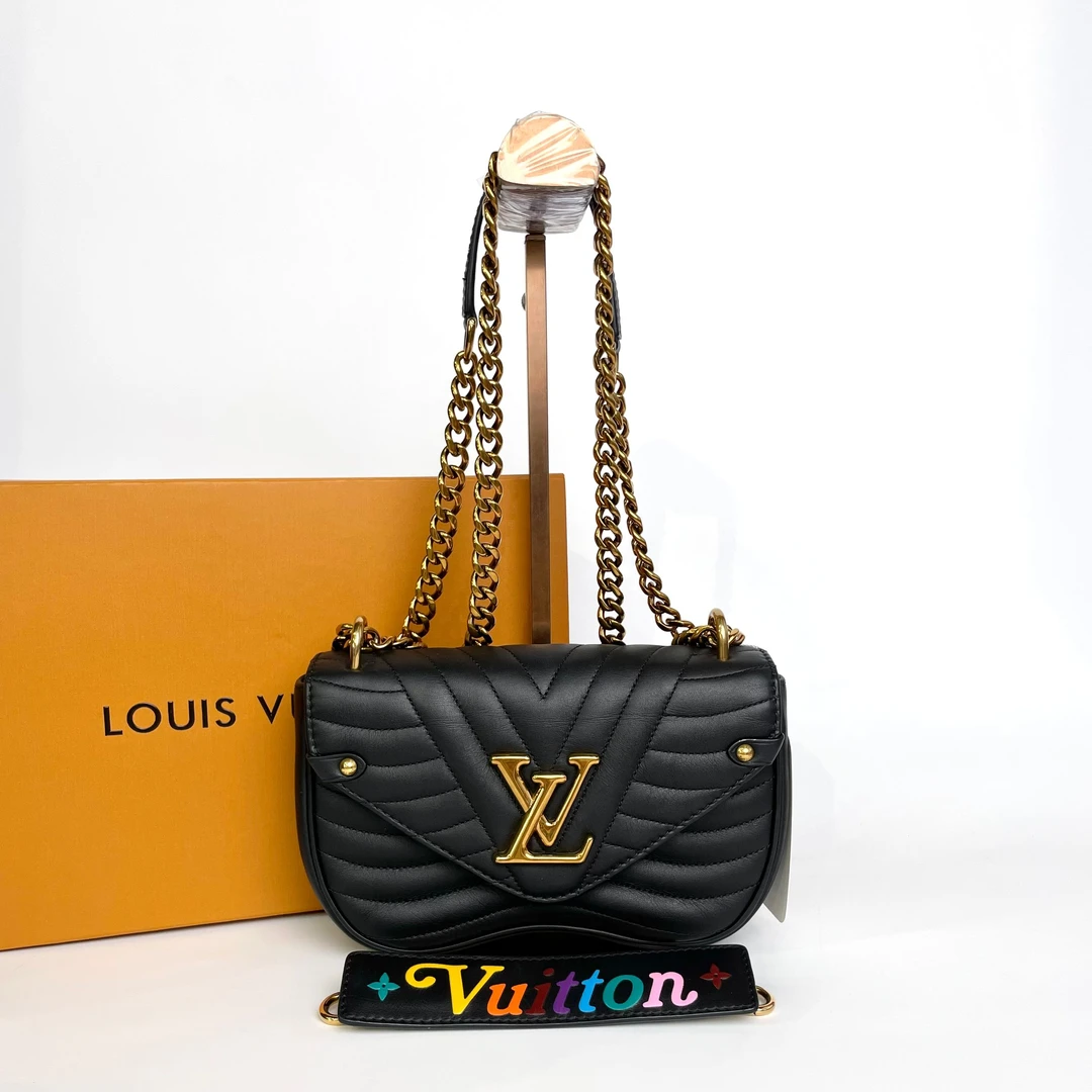 99新 LouisVuitton/路易威登 甄宝98新LV new wave屁屁包小号0451