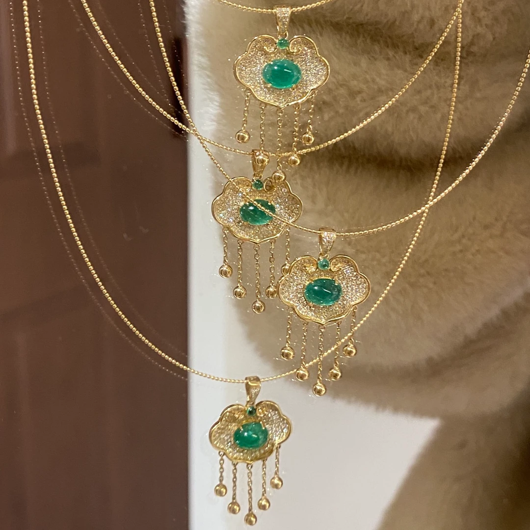 18K金镶嵌祖母绿吊坠 国潮风古风百搭古典气质拉满