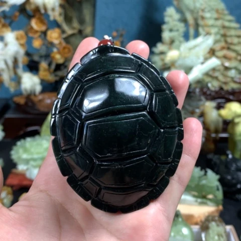 岫玉手把件未镶嵌
