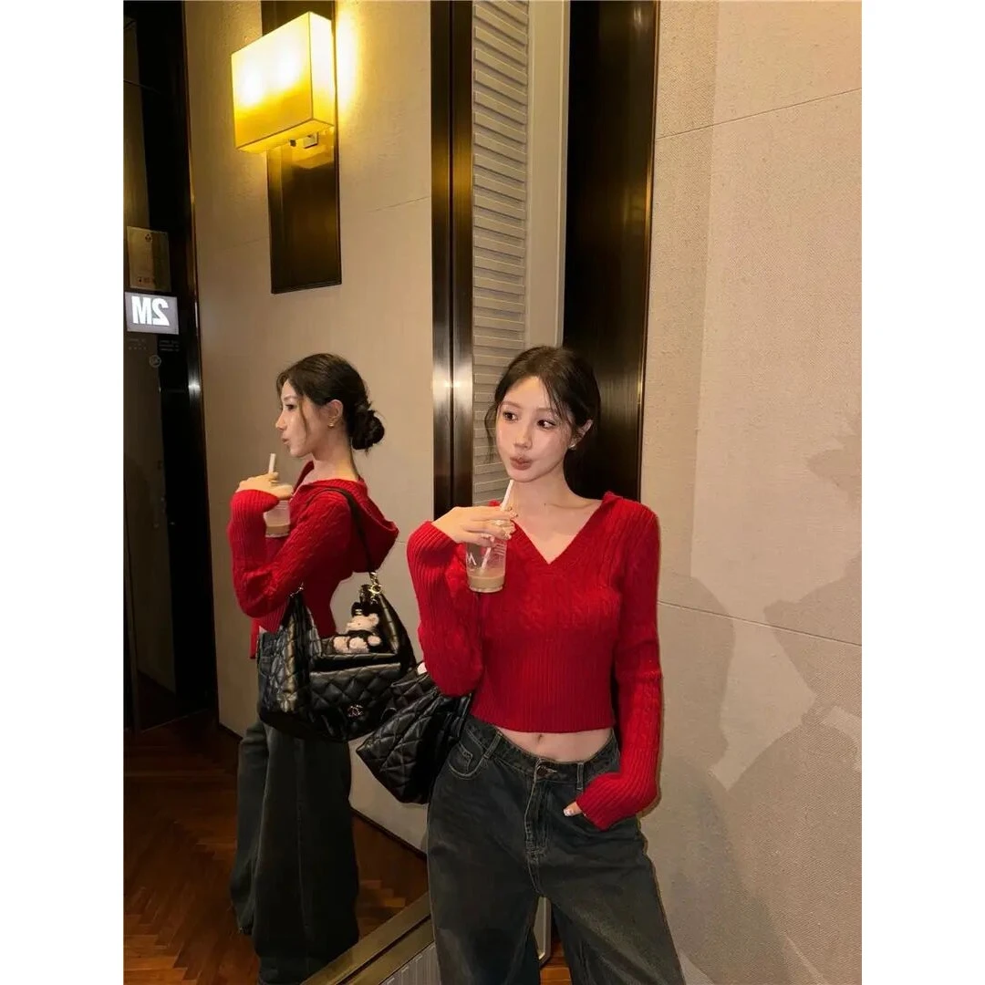 毛衣女打底过年秋冬气质网红软糯连帽显瘦开衫红色针织毛衣开衫