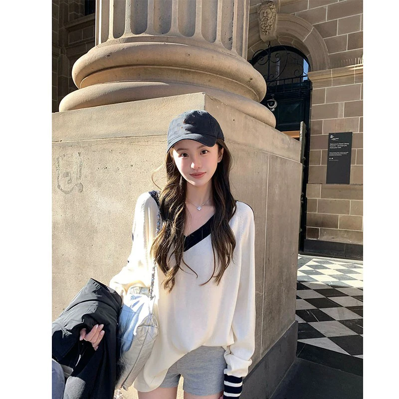 T恤女2025早春V领韩版洋气衣服休闲慵懒纯欲气质宽松显瘦长袖上衣