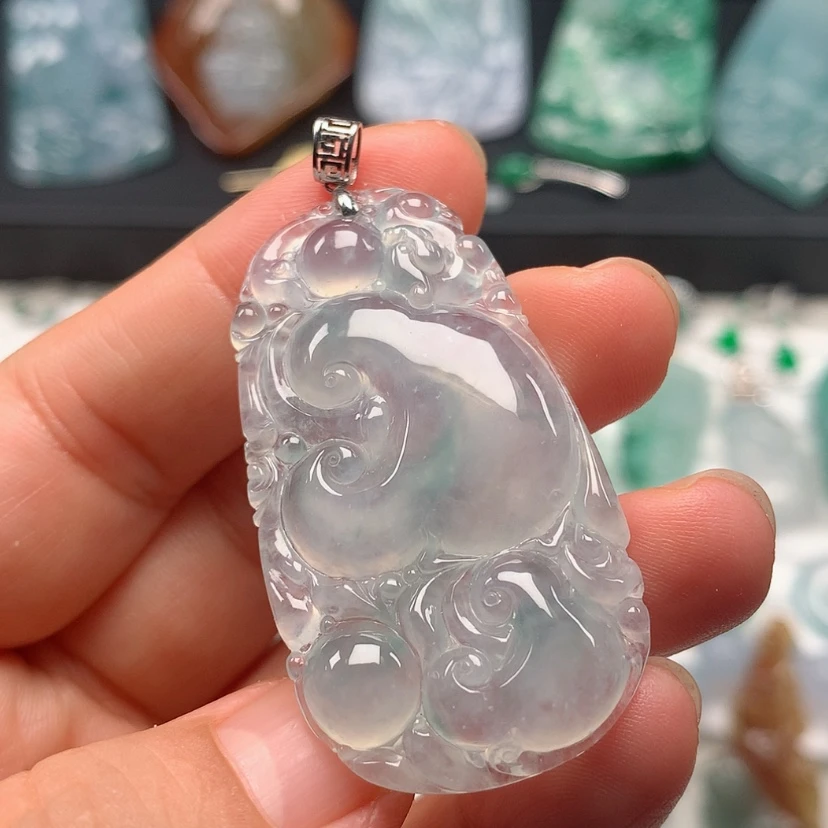 【闪购商品】翡翠颈饰18K金镶嵌如意